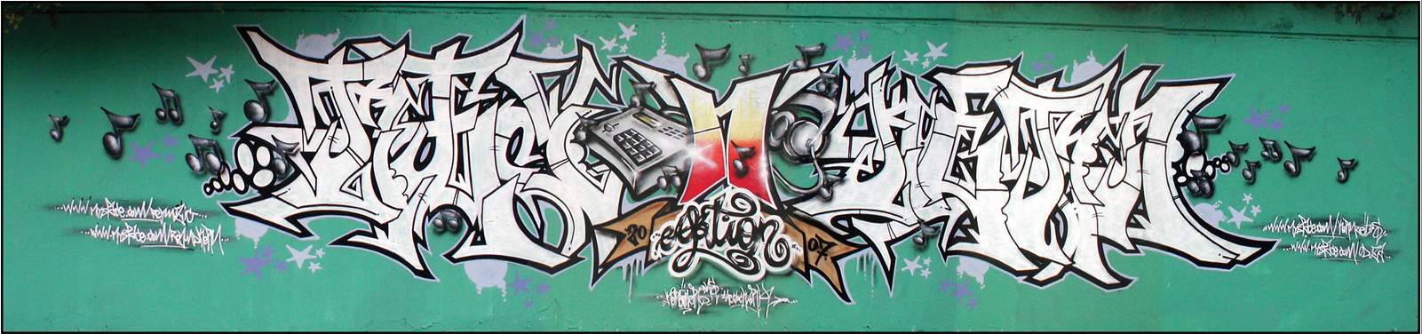 http://graffiti.org/clockwork/rey_kern_neuss_mai2007.jpg