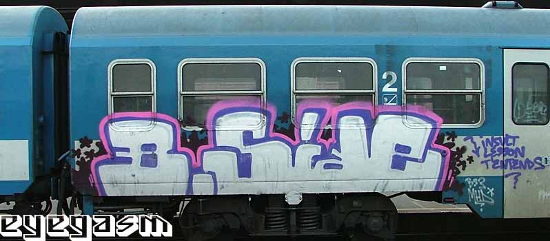 bside01.jpg
