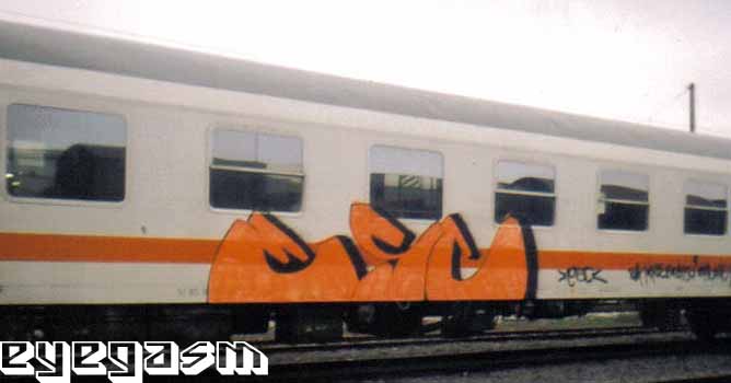 esc02.jpg