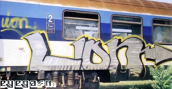 lion002.jpg