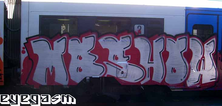 mbshow02.jpg