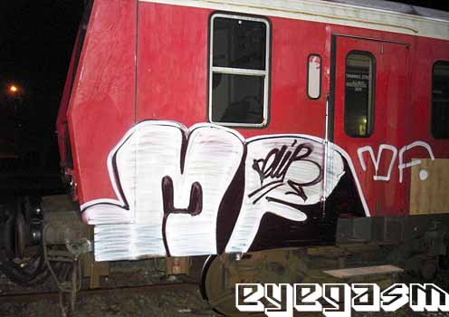 mf001.jpg