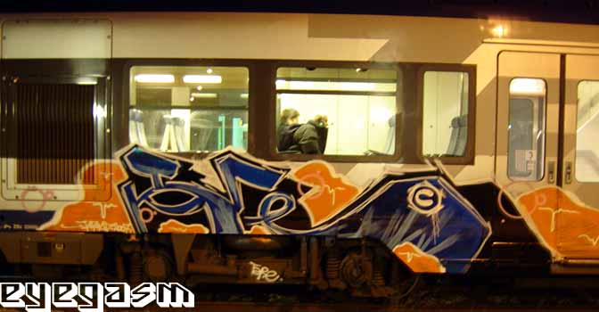 tare0001.jpg